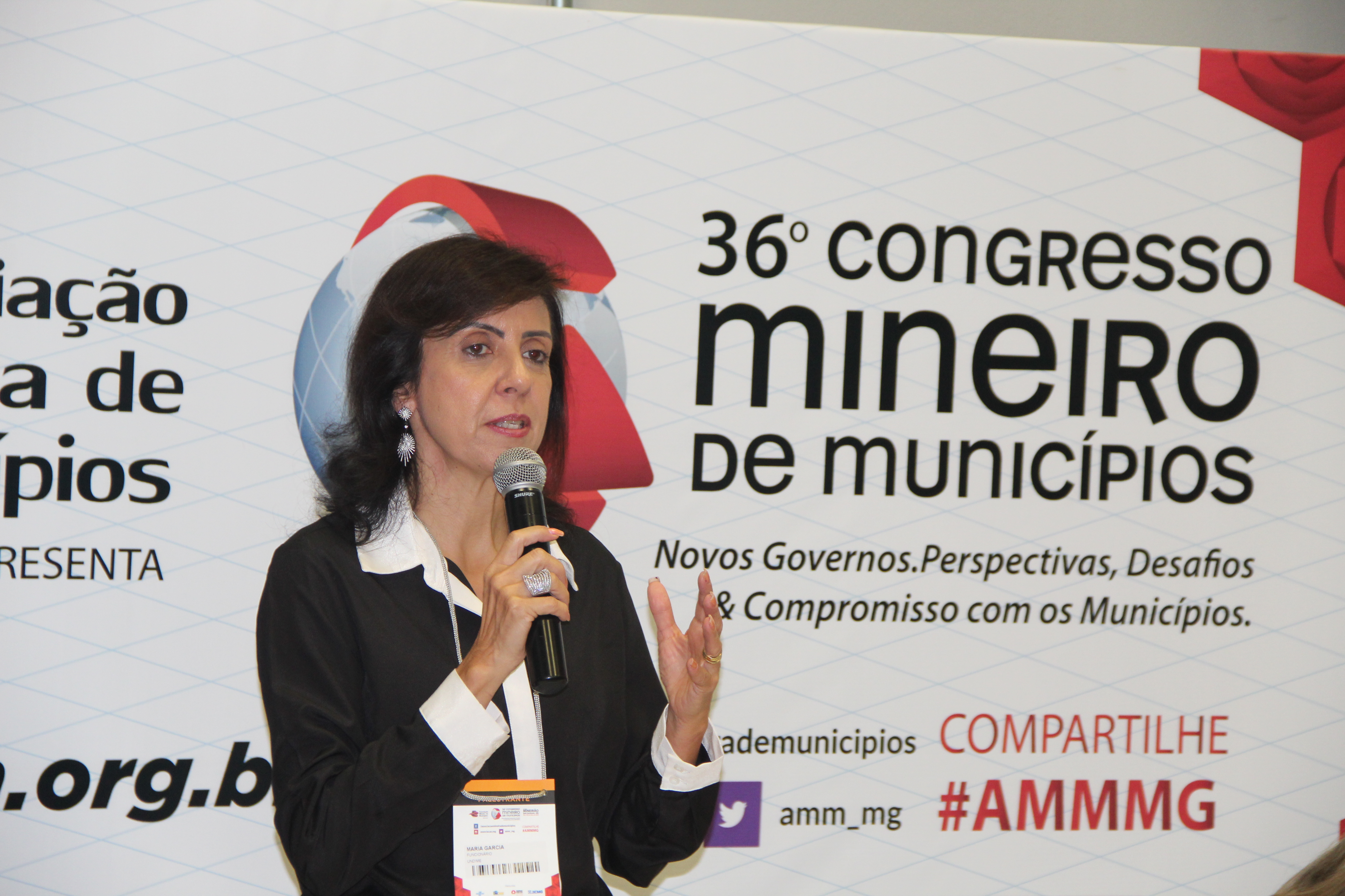A coordenadora estadual do Currículo Referência de Minas Gerais pela Undime-MG, Virginia Morais. Foto: Franciele Xavier